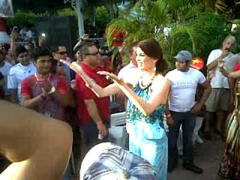 Yinela Yero en la Practica de Tonadas de Calle Arriba de las Tablas 2011