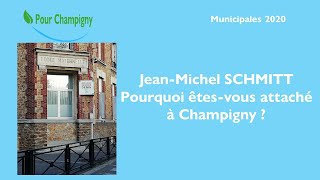 Jean Michel Schmitt devant son ancienne école
