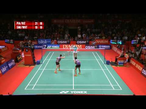Pia Zebadiah B.R.A Pradipta (INDONESIA) VS L.SmithG.White (ENGLAND...