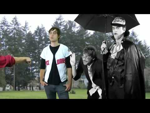 TWILIGHT SUCKS! The Key of Awesome Music Video #3