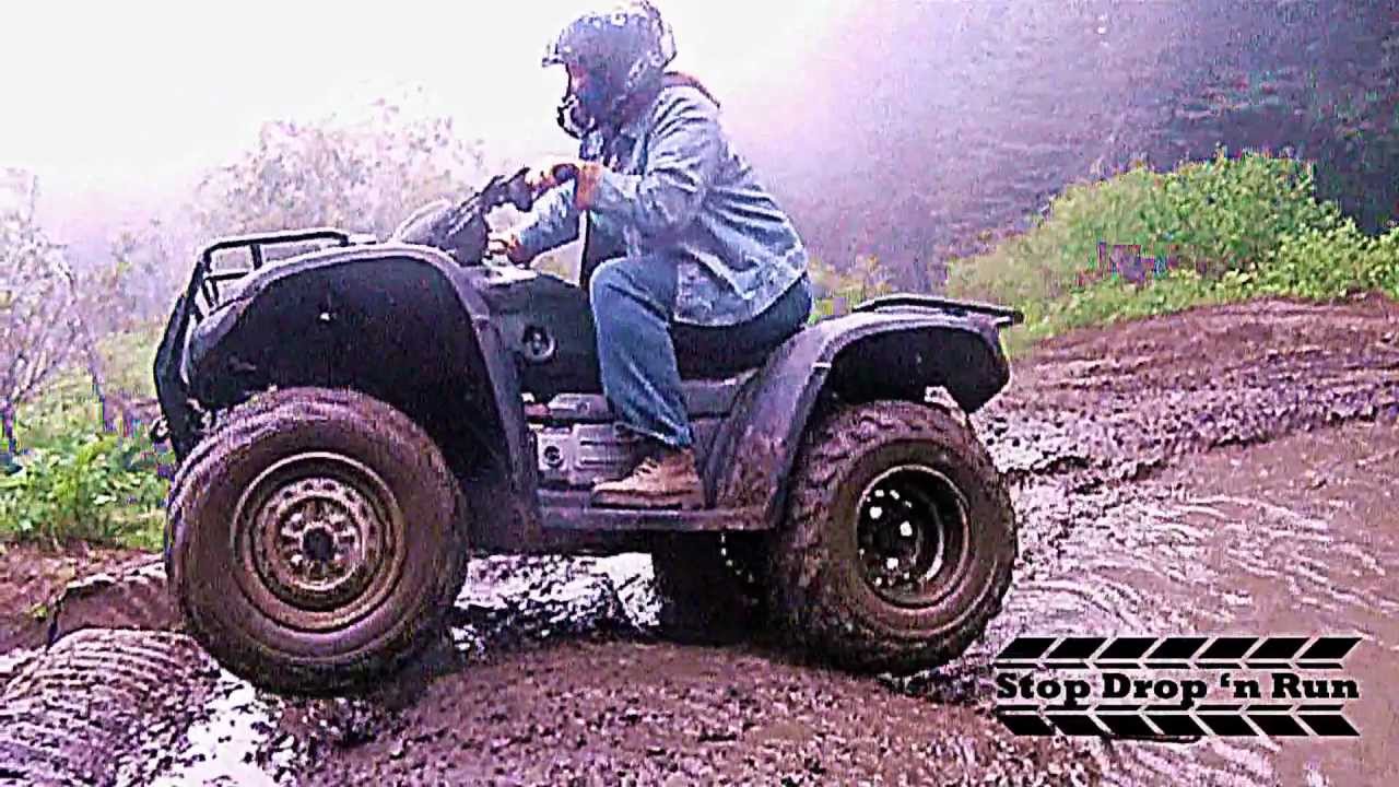 Honda TRX 350 4x4 ATV Mud Bogging - YouTube Honda TRX 350 4x4 ATV Mud Bogging - YouTube