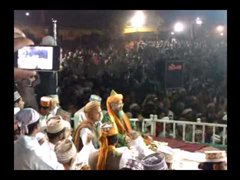 Dulha Bana hai khwaza - Chand Qadri Performing Live at Khambhat...