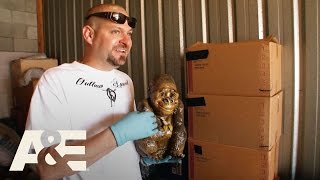 Storage Wars: Back to the Locker: Jarrod & Brandi's Interesting Finds - Part 1 | A&E Storage Wars: Back to the Locker: Jarrod & Brandi's Interesting Finds - Part 1 | A&E