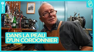 Dans La Peau Dun Cordonnier - On Nest Pas Des Pigeons