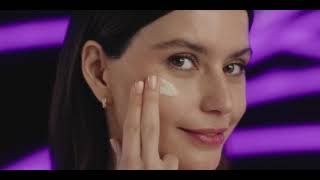 Beren Saat X Institut Esthederm Pro-Collagen+ ile Cildinizin Kolajen Gücünü Hare