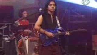 Gigi Terbang Live Gigi Terbang Live