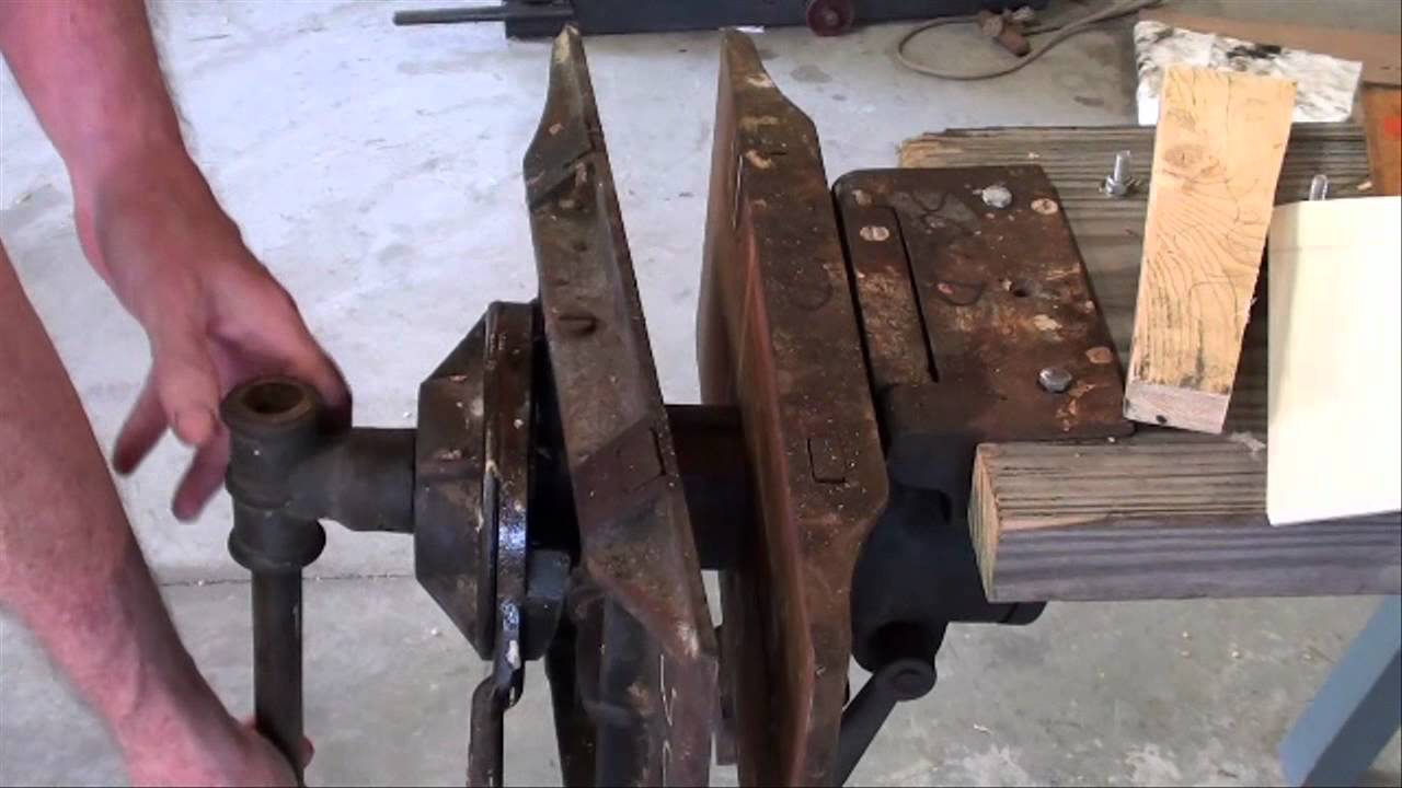 ANTIQUE EMMERT PATTERN MAKER'S VISE tubalcain - YouTube