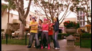 Watch Nikki Webster Dancing In The Street video