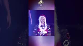 Zusje Vs Esmeralda