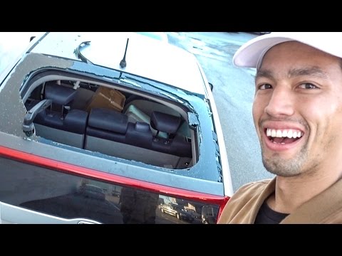 ROBBER SMASHES OUT MY CAR WINDOW!!