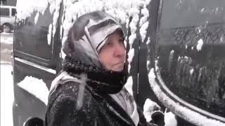 Komi̇k Yurdum İnsani İngi̇li̇zce Konuşmasi