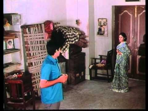 Piya Ka Ghar - Bahut Aasan Hai - Anil Dhawan & Jaya Bhaduri -...