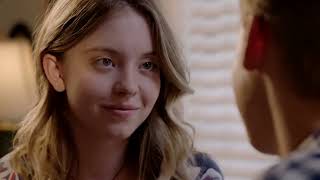 Sydney Sweeney Kiss Scene Vikes 4K