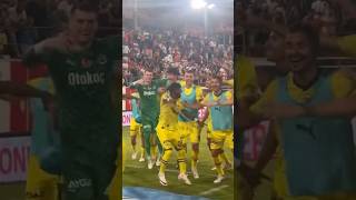 Alanyaspor Fenerbahçe Maç Sonu Takım Tribün Bütünleşmesi Ve Galibiyet Sevinci