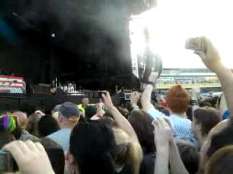 Green Day - LCC - Boulevard of Broken Dreams.3gp