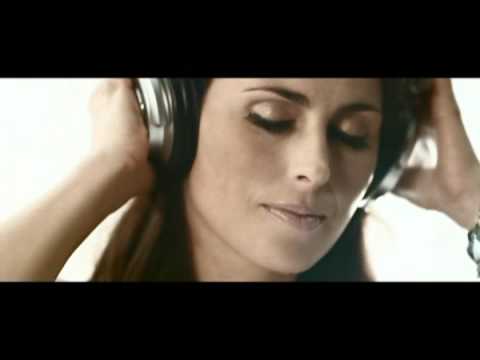 Скачать песню sharon den adel in and out of love