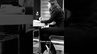 Menali Statuslar Qemli Videolar Whatsapp Status Ucun Video Sevgi Duygusal Anlamli Aglamali Ayriliq