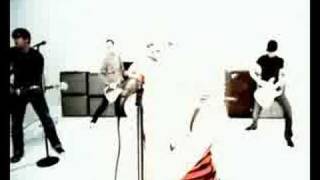 Watch Avril Lavigne Business video