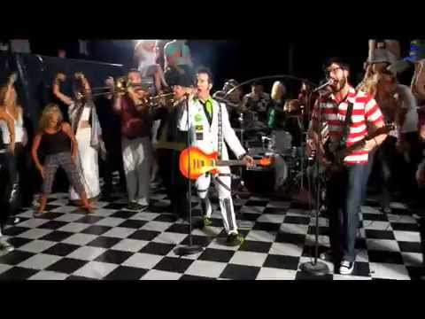 Reel  Fish on Dipity Comparty Down Reel Big Fish
