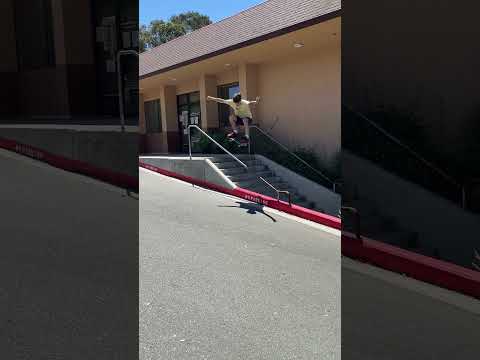 Ollie, Ollie, Ollie  #pizzaskateboards #skateboarding