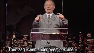 Het beest uit de aarde / De drie-engelenboodschap - Stephen Bohr (11/25)