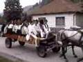 Szekeres lakodalmi menet Gyimesben - Trad. Wedding Caravan