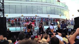 Watch Lynyrd Skynyrd Dont Ask Me No Questions video