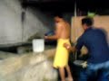 se le cae la toalla