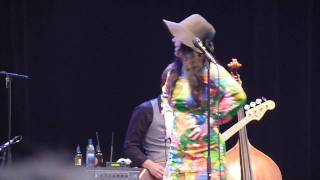 Watch Miss Li Dirty Old Man video