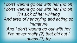 Watch Huntingtons I Dont Wanna Go Out With Her video