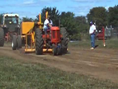 Craig Morgan International Harvester In the video is my 1944 H and 1951 H