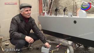 Видео 7 метров в длину и 320 кг веса! Махмуд Абдурахманов из Хасавюрта собрал макет сторожевого корабля от РГВК "Дагестан", улица Казбекова, Хасавюрт, Россия
