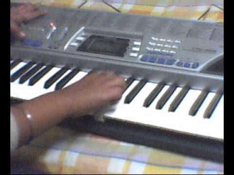 SUNO GAUR SE DUNIYA WALO ON PIANO