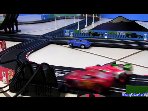 CARS 2 race track speedway Carrera Go Sally vs Lightning Mcqueen Pixar