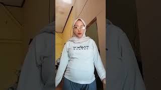 Bumil Hijab Kacamata