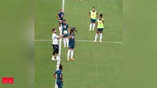 xkdLOGAFocE Video Image