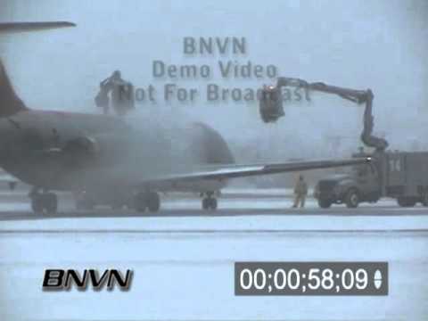 1/28/2003 Airplane de-ice video