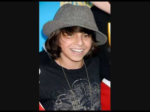 pictures from Jake taustin Moises Arias Cole and Dylan Sprouse