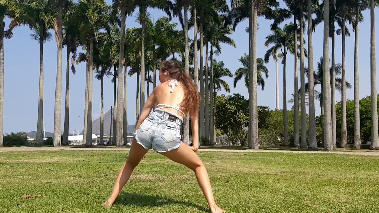 Twerk brazil