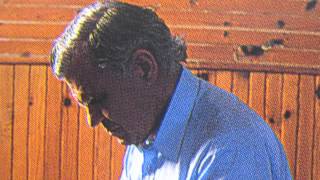 Watch Doc Watson Gathering Buds video