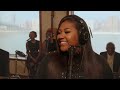 V Sessions: Jazmine Sullivan Performs "Mascara"