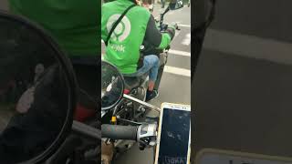 Nyetut Adalah Kegiatan Dorong Motor Dengan Kaki Disaat Motor Mogok