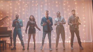 Pentatonix - Waving Through A Window