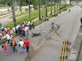 ACCIDENTE EN EL PUENTE LOS FUNDADORES Sábado 08 de junio. 2013