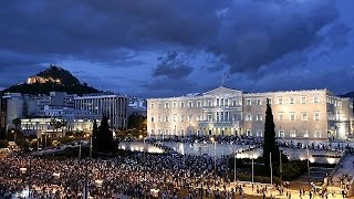 Atina'da Euro'ya Destek Gösterisi