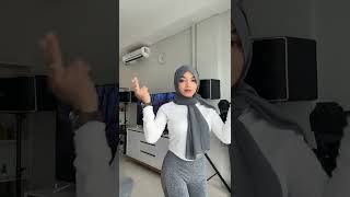 jilboobs oklinfia hijab ketat awek ketat hot #jilboob #ketat #montok #semok #hij