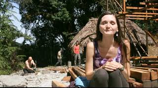 Nicola Svandova about her intuitive painting in the jungle.