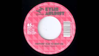 Watch Kylie Auldist Nothin Else To Beat Me video