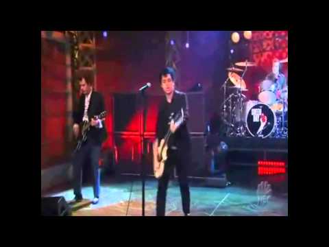 Green Day - Boulevard Of Broken Dreams (Subtitulada en españ...
