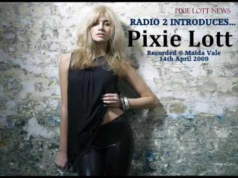 Pixie Lott - Cry Me Out - Live @ Maida Vale Studios